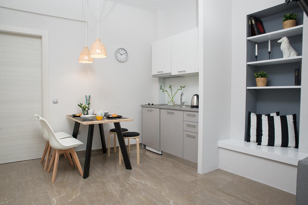 Palio Grey Apartments PalaiónTsiflíkion Buitenkant foto