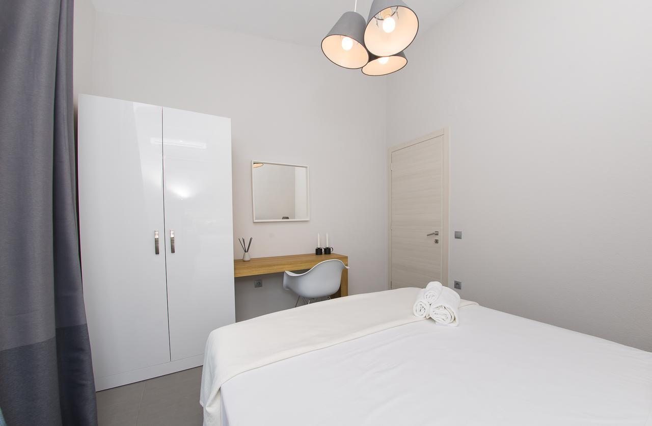 Palio Grey Apartments PalaiónTsiflíkion Buitenkant foto